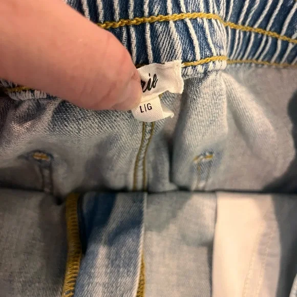 Aerie Daydream Denim Shorts - Picture 2 of 3